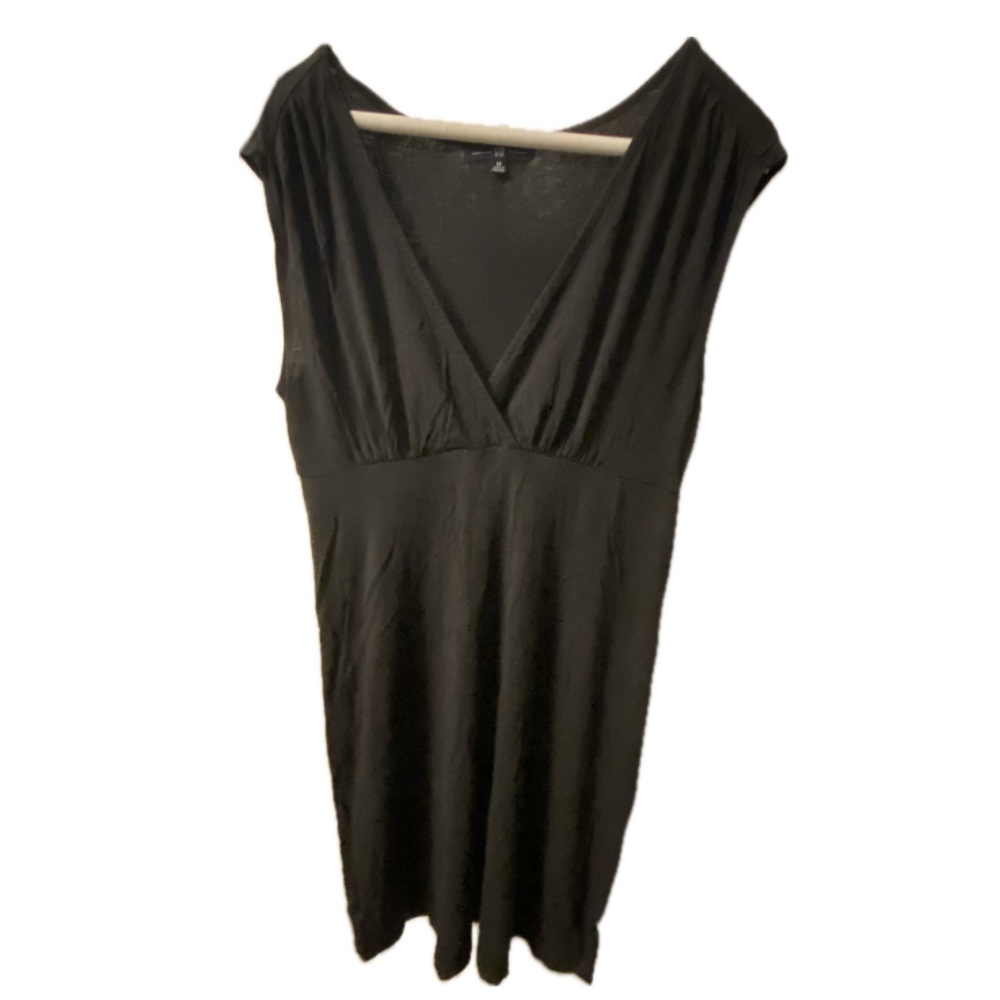 Vintage 2007 Gap sleeveless v-neck dress size m